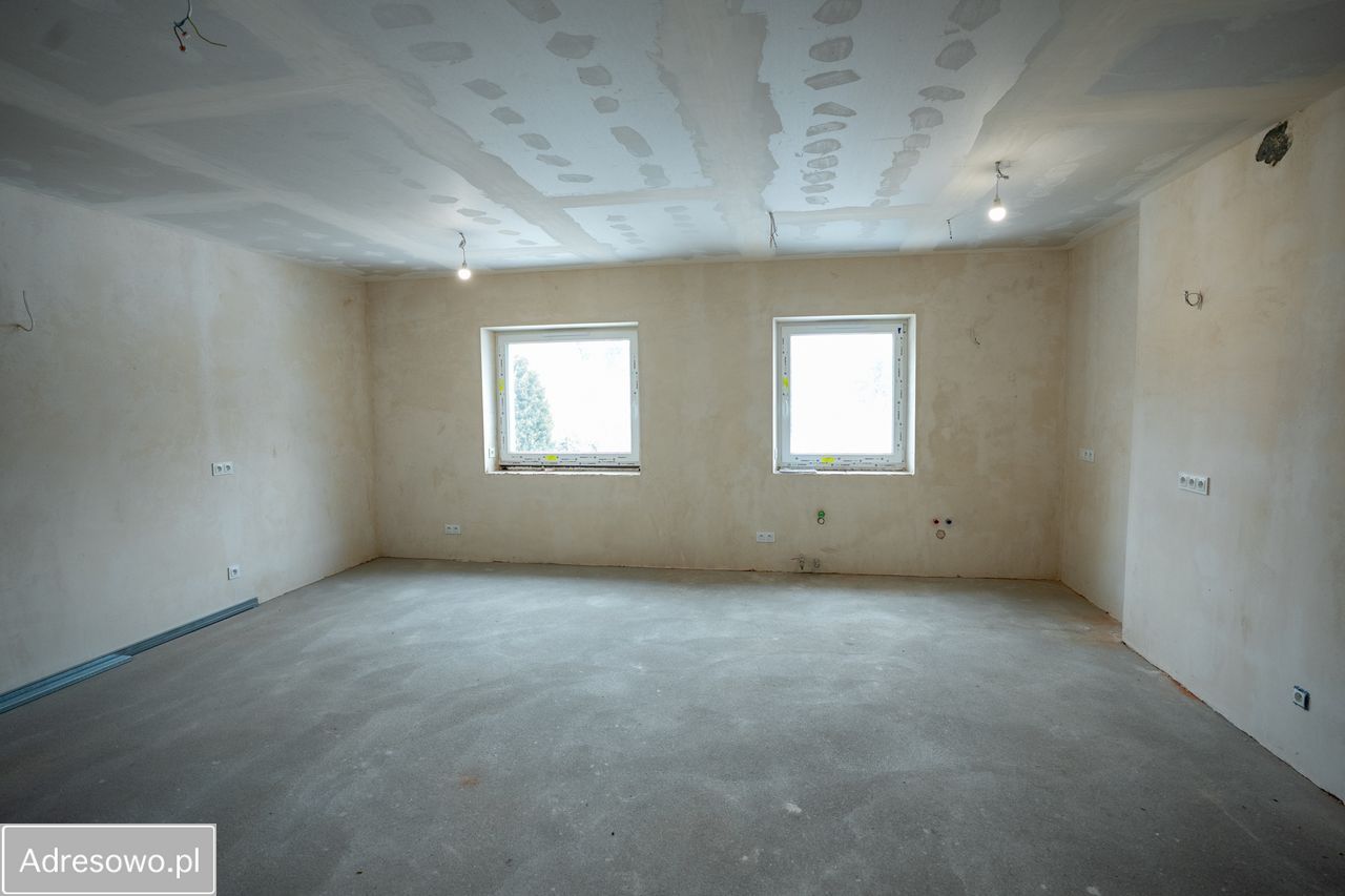 Mieszkanie 3-pokojowe Lutomierz. Zdjęcie 1