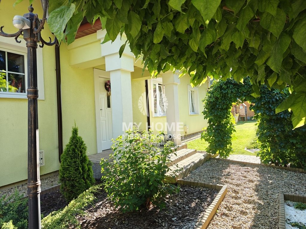 dom wolnostojący, 7 pokoi Wycinki Osowskie, ul. Letniskowa. Zdjęcie 1