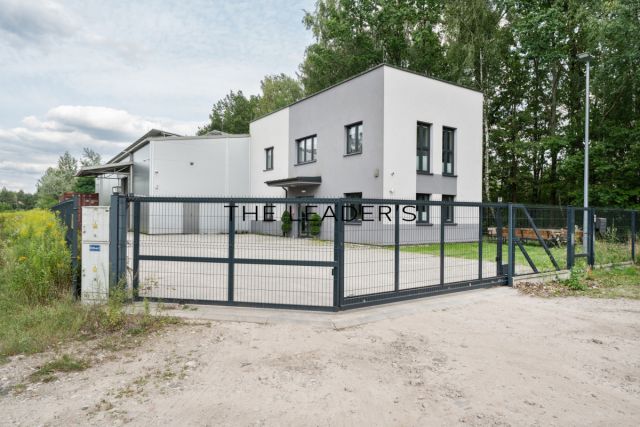 Lokal Sulejówek, ul. Cypriana Kamila Norwida. Zdjęcie 3