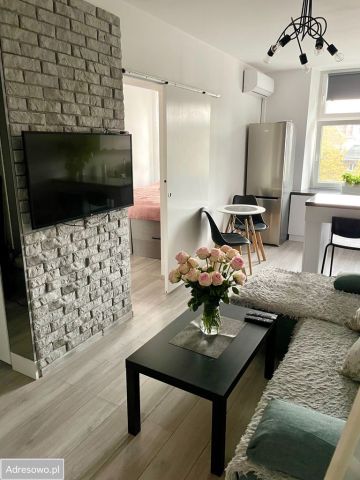 Mieszkanie 2-pokojowe Wrocław Kleczków, ul. Andrzeja Struga. Zdjęcie 1