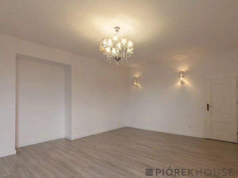 Mieszkanie 3-pokojowe Warszawa Śródmieście, ul. Chmielna. Zdjęcie 7