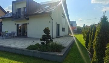 dom wolnostojący, 4 pokoje Lubliniec, ul. Rolna