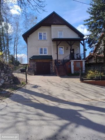 dom wolnostojący, 5 pokoi Podjazy. Zdjęcie 1