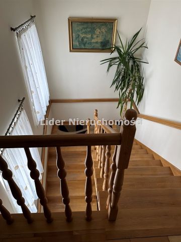 bliźniak, 7 pokoi Pabianice. Zdjęcie 8