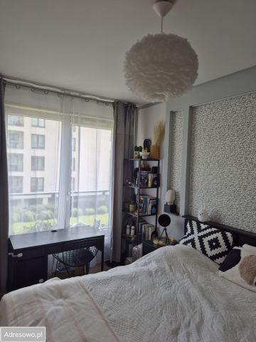 Mieszkanie 3-pokojowe Warszawa Gocław, ul. Jugosłowiańska. Zdjęcie 1