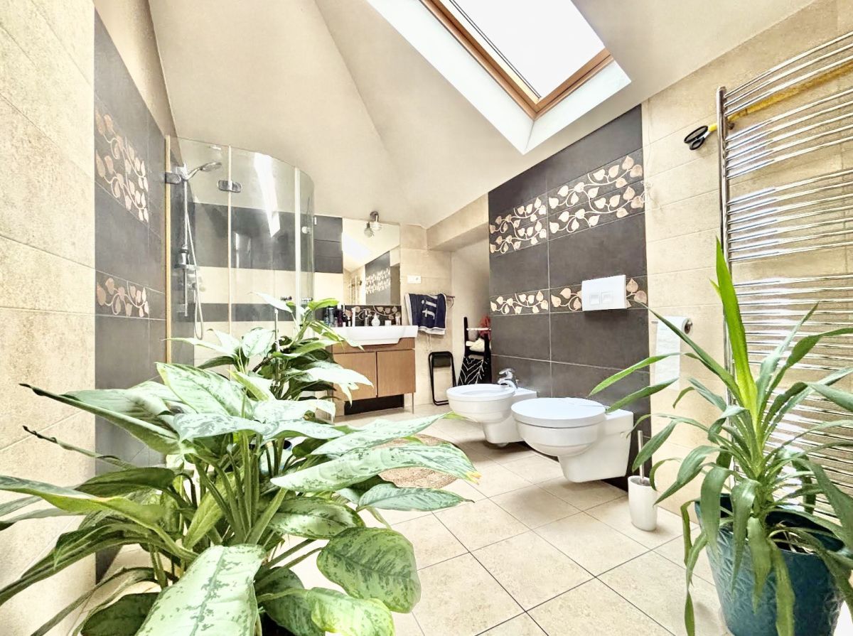 dom wolnostojący, 5 pokoi Jadwisin, ul. Królewska. Zdjęcie 12