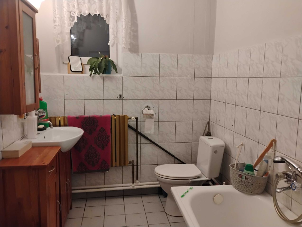 Mieszkanie 4-pokojowe Bytom. Zdjęcie 3