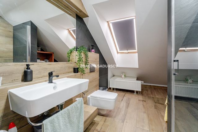 Mieszkanie 3-pokojowe Kraków Swoszowice, ul. Leona Petrażyckiego. Zdjęcie 35