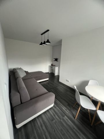 Mieszkanie 2-pokojowe Gliwice, ul. Kozielska. Zdjęcie 1