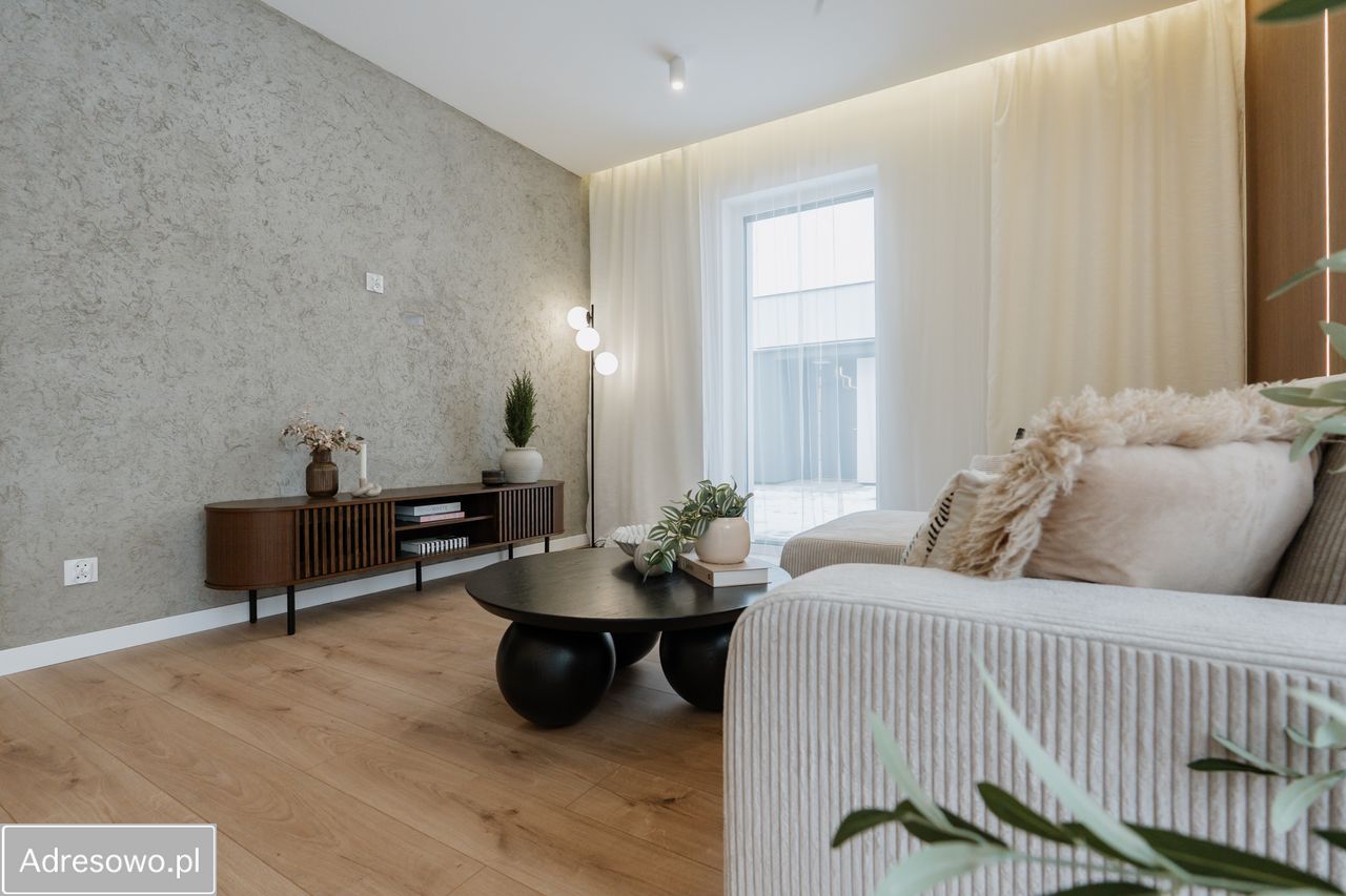 bliźniak, 4 pokoje Topola Mała, ul. Świerkowa. Zdjęcie 3