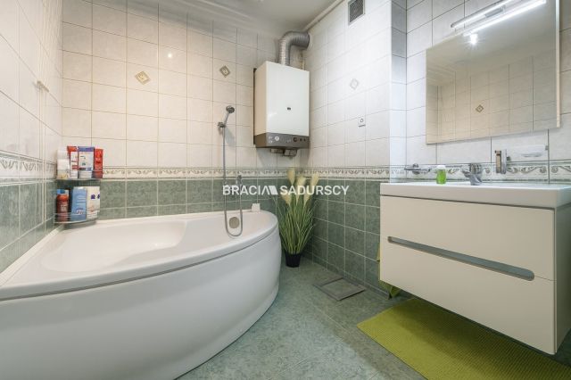 Mieszkanie 4-pokojowe Kraków Podgórze, ul. Myśliwska. Zdjęcie 16