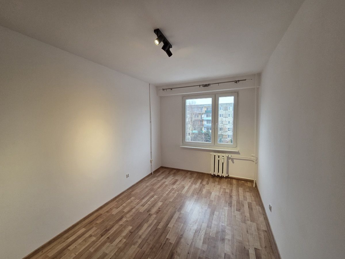 Mieszkanie 3-pokojowe Pabianice, ul. gen. Zygmunta "Waltera" Janke. Zdjęcie 3