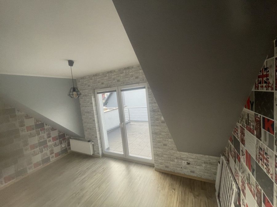 dom szeregowy, 4 pokoje Rokitnica, ul. Brzozowa. Zdjęcie 1