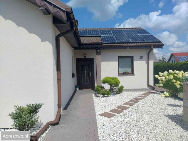 dom wolnostojący, 5 pokoi Władysławów. Zdjęcie 1