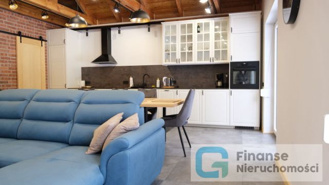 dom wolnostojący, 3 pokoje Borowiny. Zdjęcie 4