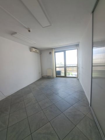 Lokal Rzeszów Śródmieście, ul. Bernardyńska. Zdjęcie 2
