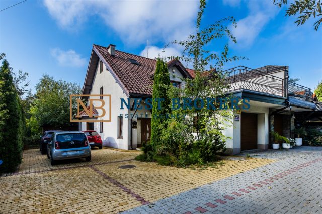 bliźniak, 5 pokoi Kraków Łagiewniki, ul. Józefa Marcika. Zdjęcie 1