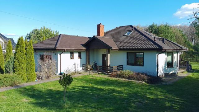 dom wolnostojący, 6 pokoi Policzna, ul. Osiedlowa. Zdjęcie 2