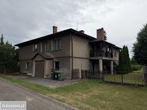 dom wolnostojący, 8 pokoi Olesno, ul. Stobrówki. Zdjęcie 1