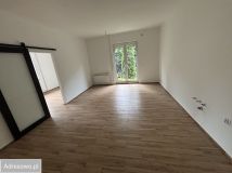 dom wolnostojący, 6 pokoi Sosnowiec Pogoń, ul. gen. Stefana Grota-Roweckiego. Zdjęcie 3