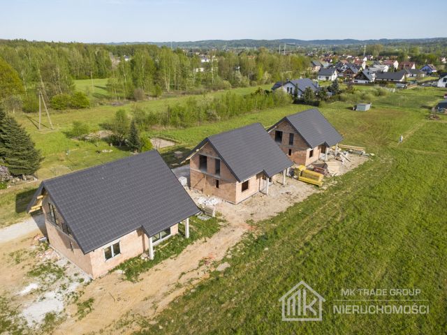 dom wolnostojący, 5 pokoi Kłaj. Zdjęcie 5