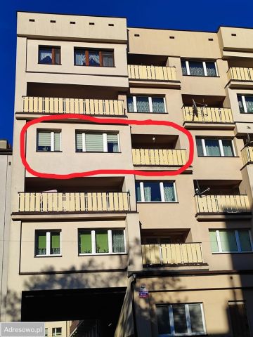 Mieszkanie 3-pokojowe Zabrze Centrum, ul. Stanisława Żółkiewskiego. Zdjęcie 1