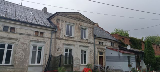 Mieszkanie 3-pokojowe Pomnik. Zdjęcie 1