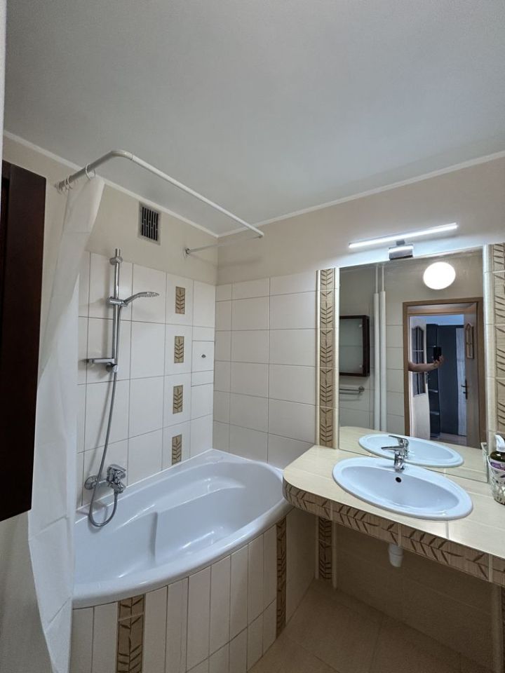 Mieszkanie 4-pokojowe Nowy Sącz. Zdjęcie 8