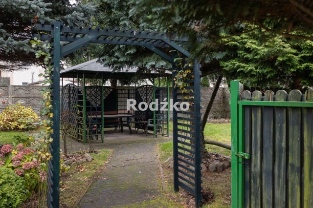 dom wolnostojący, 9 pokoi Bydgoszcz Czyżkówko, ul. Wiejska. Zdjęcie 19