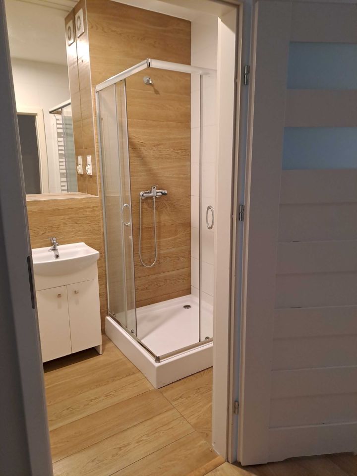 Mieszkanie 2-pokojowe Zduńska Wola. Zdjęcie 2