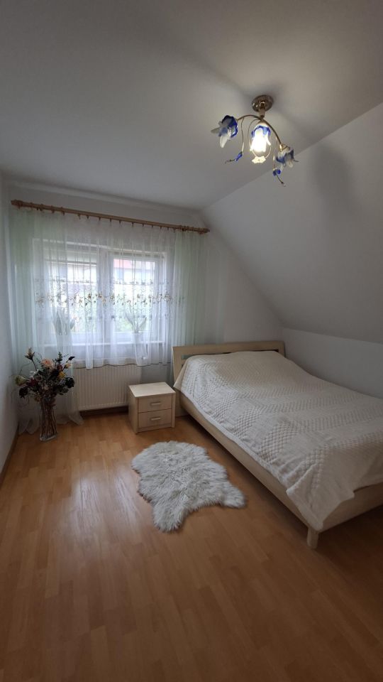 dom wolnostojący, 5 pokoi Turka, ul. Jeżynowa. Zdjęcie 6