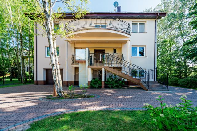dom wolnostojący, 12 pokoi Jastrzębia Góra, ul. Kuracyjna. Zdjęcie 2