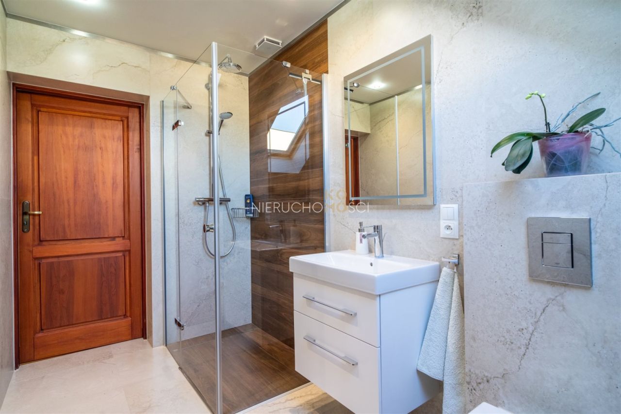 dom wolnostojący, 4 pokoje Lubiąż. Zdjęcie 19