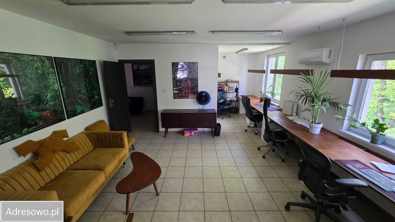 Hala/magazyn Jelcz-Laskowice. Zdjęcie 8