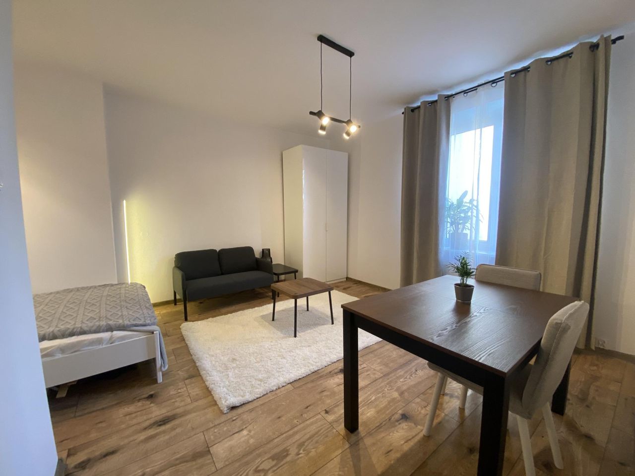 Mieszkanie 1-pokojowe Poznań Centrum, ul. Franciszka Ratajczaka. Zdjęcie 2