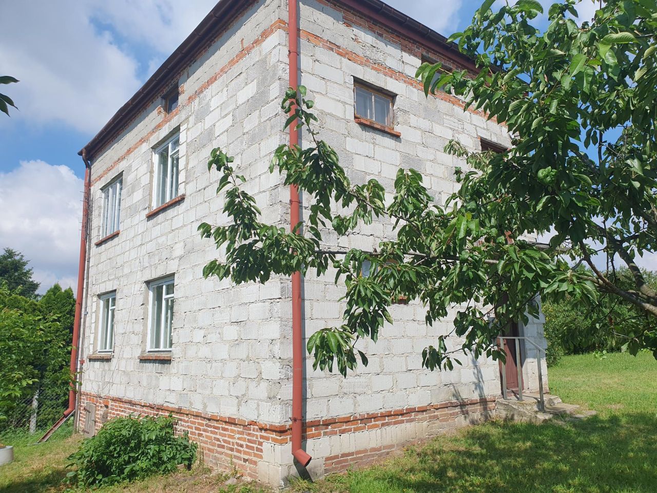 dom wolnostojący, 4 pokoje Michów, ul. Piaskowa. Zdjęcie 2