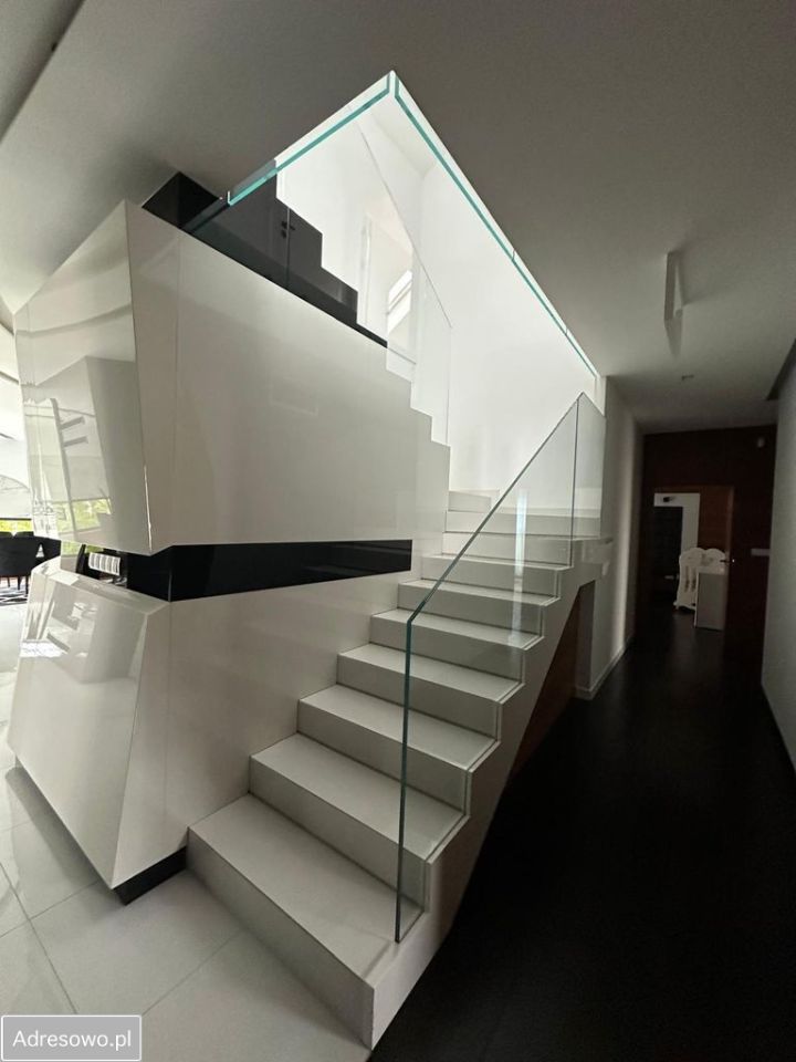 dom wolnostojący, 5 pokoi Szerominek. Zdjęcie 8