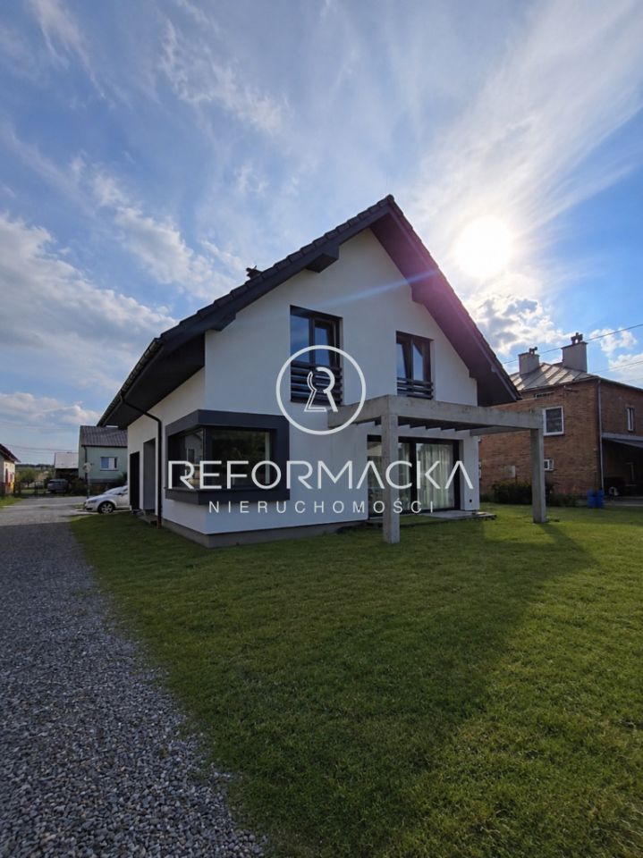 dom wolnostojący, 5 pokoi Bratkowice. Zdjęcie 20