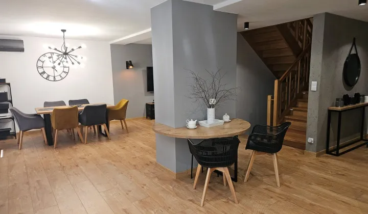 dom szeregowy, 5 pokoi Świebodzice Osiedle Piastowskie