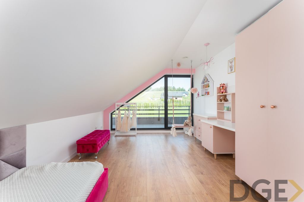 dom wolnostojący, 5 pokoi Zawada. Zdjęcie 9