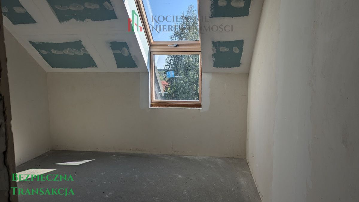 bliźniak, 5 pokoi Kłodawa. Zdjęcie 12