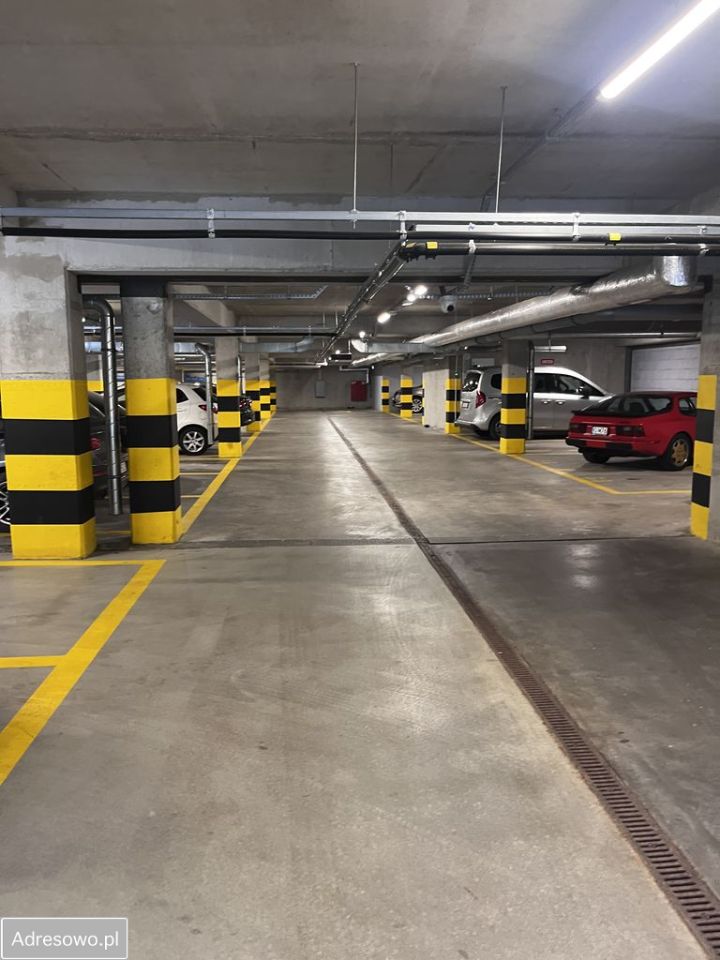 Garaż/miejsce parkingowe Katowice Kostuchna, ul. Bażantów. Zdjęcie 2