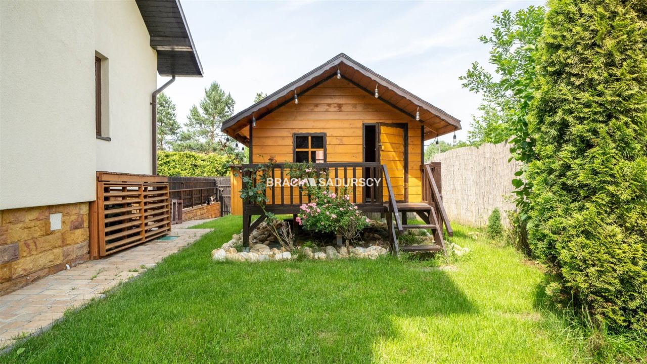 dom szeregowy, 6 pokoi Zabawa. Zdjęcie 16