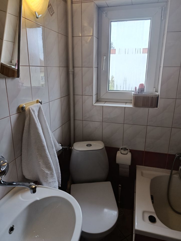 dom wolnostojący, 6 pokoi Jarocin Bogusław, ul. Maratońska. Zdjęcie 21