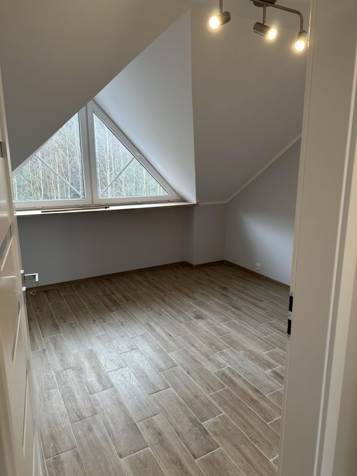 bliźniak, 4 pokoje Dziechciniec, ul. Dworska. Zdjęcie 16