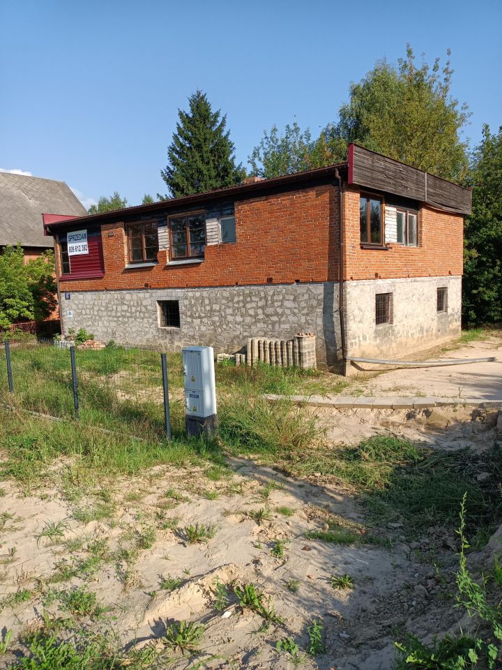 dom wolnostojący Opatów, ul. Leszka Czarnego. Zdjęcie 2