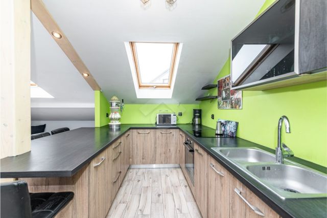 Mieszkanie 3-pokojowe Kraków Kurdwanów, ul. Cechowa. Zdjęcie 2