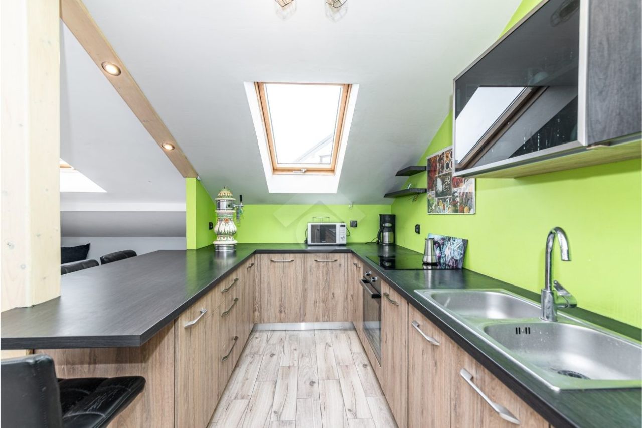 Mieszkanie 3-pokojowe Kraków Kurdwanów, ul. Cechowa. Zdjęcie 2