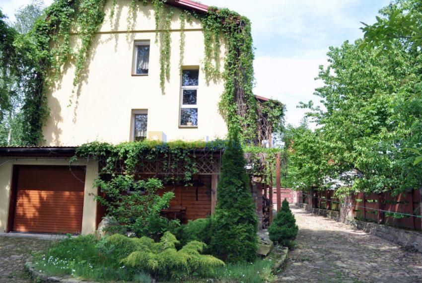 dom wolnostojący, 4 pokoje Ściegnia