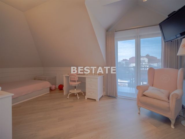 dom wolnostojący, 4 pokoje Brzeźnica. Zdjęcie 14